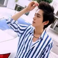 姐是社会人戴帽帅气背影女生听头
