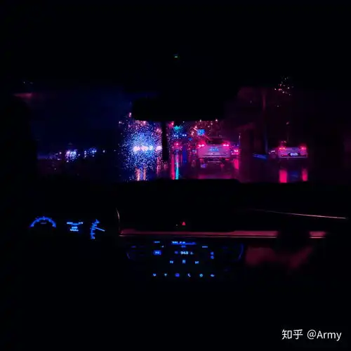 如何用ps做出赛博朋克的风格
