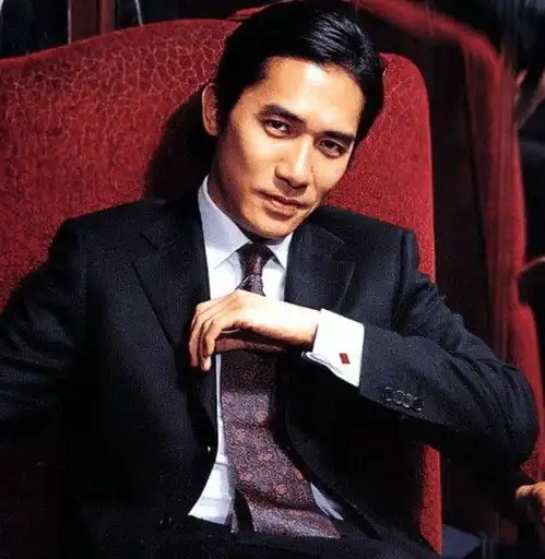 梁朝伟的混乱情史,网友真的羡慕
