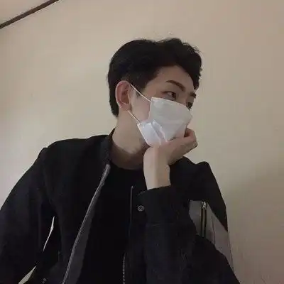 2019最潮qq头像男生霸气超拽一个人也要踏出万马千军的气势
