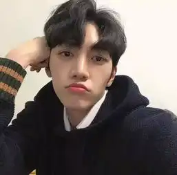 男生头像共祝我们拥有长久的欢喜和美梦
