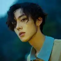 给人一种清新脱俗味道的男生头像微信头像图片大全
