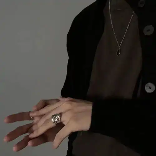部位男头又等来一个冬天
