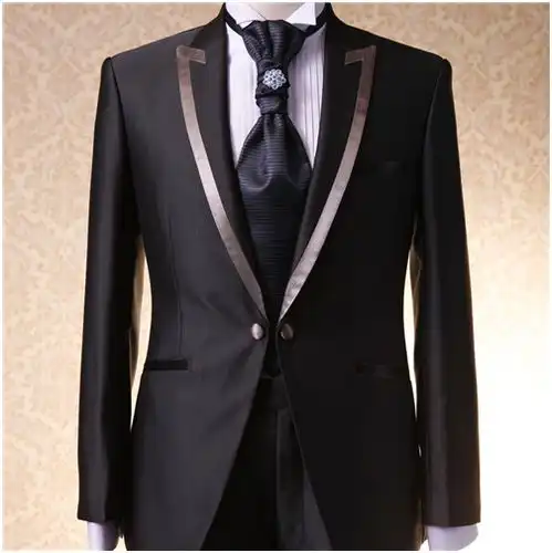 身型瘦小的男士西服定制有什么穿着的技巧
