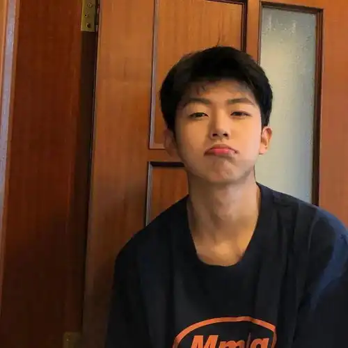 风格多样的男生头像
