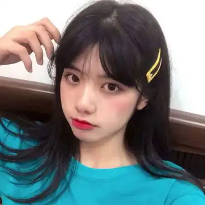 可爱头像女生萌萌哒在乎你的人口袋总有糖
