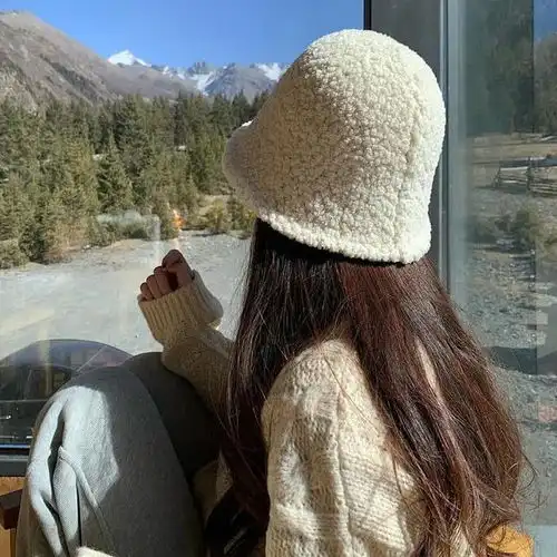 最近很多人在找的不露脸小众头像
