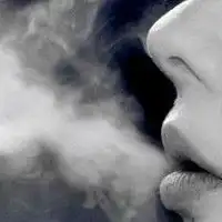 抽烟的样子很有型,很陶罪霸气男生颓废抽烟头像,烟这东西少抽
