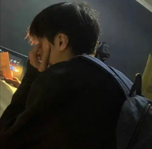 多看看男头吧,说不定你的网恋对象就在这里