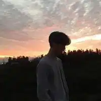 男生头像全身站着的有魅力侧脸时尚