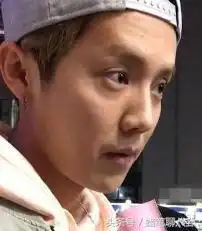 男明星卸妆大比拼,鹿晗老10岁,陈坤撞脸宋小宝,而他皮肤超好
