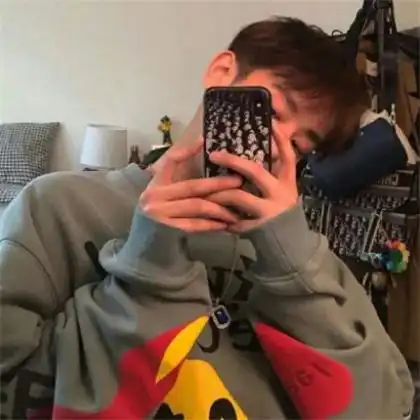 很帅的头像男生,毋庸置疑帅就是资本
