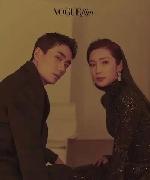 李冰冰太尴尬和小15岁朱一龙拍暧昧大片,被周迅王一博直接吊打
