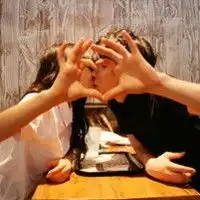 把日子过成诗,简单而精致经典情侣头像
