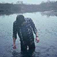 孤独头像男生一个人微信头像图片大全
