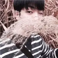 唯美男生头像
