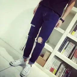 秋装上衣搭配什么颜色的衣服或什么款式
