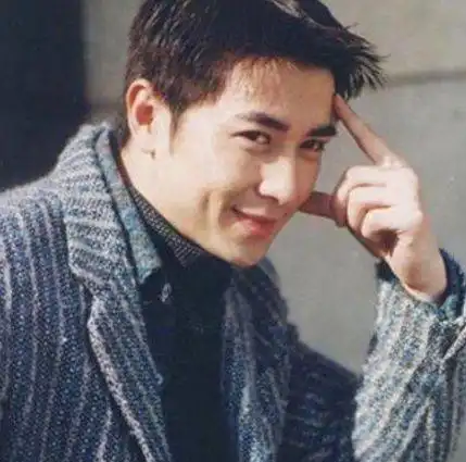 六个应昊茗里藏着一个保剑锋,一个韩栋,据说大神都能找出
