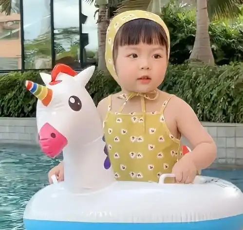 可爱丸子妹头像人间岁月,可爱俗常
