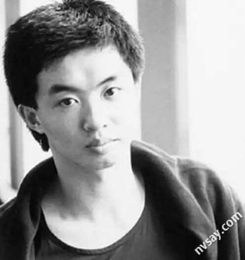 金星开撕黄晓明婚礼揭秘金星变性前以及前妻照片
