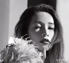 40岁萧亚轩与小奶狗男友甜蜜直播,37岁王心凌却被渣男伤透了心
