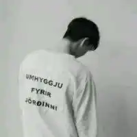 唯美头像,最好是带点伤感的,
