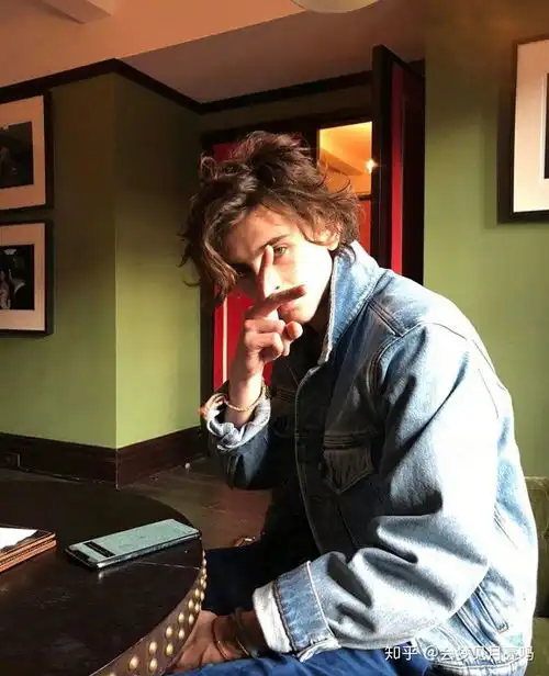 求欧美头像啊,真的很喜欢
