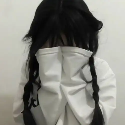 好看又不露脸的女生头像
