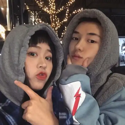 这大概就是男生真正喜欢女生的表现
