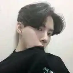 抠脚小伙儿视频直播全集抠脚小伙儿资料大全yy官方
