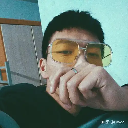 直男怎么学会自拍
