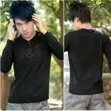 18岁左右的男生毛衣应该穿什么款式的
