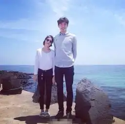 00后男生梦中女神身高,165只是青铜,看了王者小编很慌
