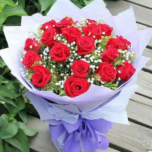 有一种爱,姻缘注定浅薄,情缘注定铭刻
