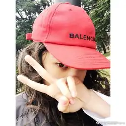 欧阳娜娜元气红唇娇艳可人

