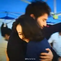 不靠玻尿酸,年过30高圆圆凭什么越长越少女
