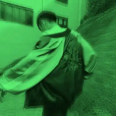绿色头像男绿色可爱男生头像图片
