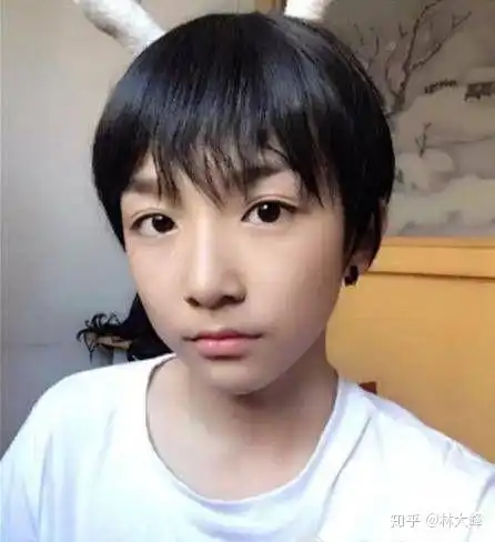 如何评价网红abbily
