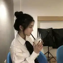 侧脸女生头像意境唯美有气质图片
