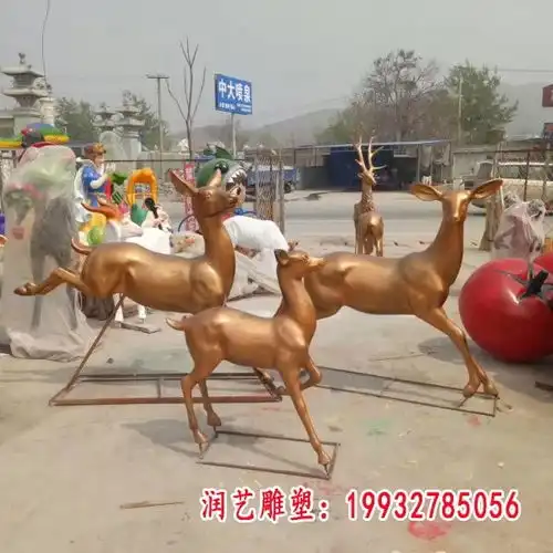铜雕小鹿湘潭铜雕塑小鹿厂家
