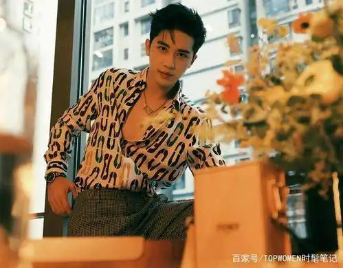 复古港风正当时解锁港男们最时髦的穿搭,复古撩人超心动
