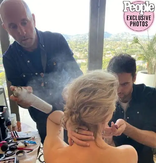 大魔王凯特51岁艳压无数小花,风韵可柔可攻,掰弯全世界粉丝
