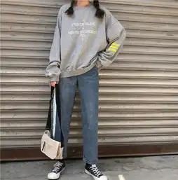 2019秋季韩版简约港风高腰宽松显瘦直筒牛仔裤女休闲阔腿裤九分裤ll
