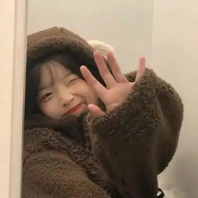 ins风格冬日限定女生头像风遇山止,船到岸停
