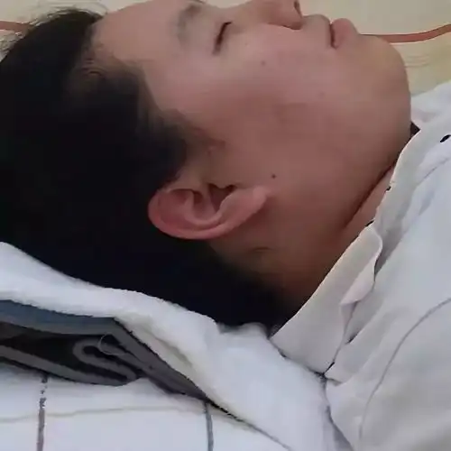 她减掉半个自己,瘦下来连整容的钱都省了
