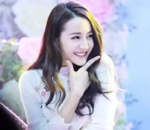 迪丽热巴自爆,最喜欢的男人不是鹿晗,而是他
