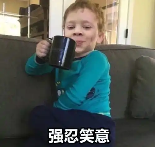 纽约时报广场跨年的必备神器竟是成人纸尿裤
