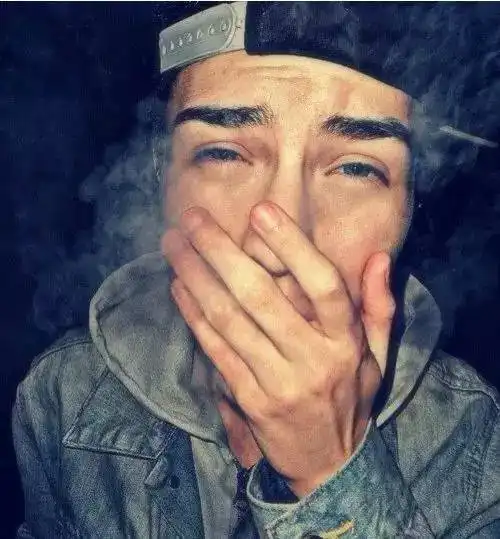 致残缺不全的青春我是现实版的杜十娘
