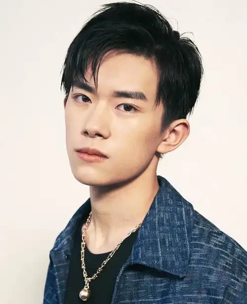 艺考成绩出炉,易烊千玺全国第一,与李兰迪3人携手进中戏
