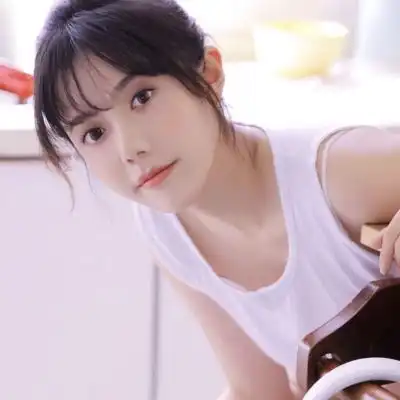 最阳光美女微信头像,奶茶美女纯洁漂亮的
